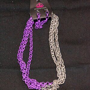 New Paparazzi Necklace and earring set
